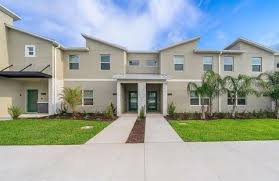 chions gate fl real estate