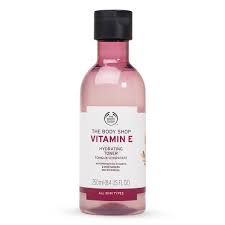 body vitamin e hydrating toner 250ml