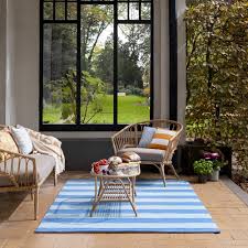 Blue Lille Hand Hooked Outdoor Rug