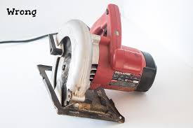 potential circular saw safety mistakes