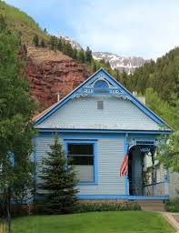 telluride folk victorian homes with