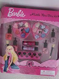 barbie deluxe makeup set 20 piece play