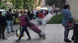 Madrid, las colas de hambre y pobreza están creciendo | Actualidad.es