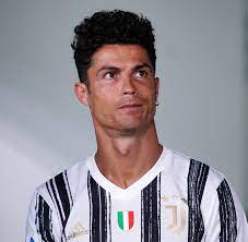 Obviously a football player can't have a complicated hairstyle. 75 Amazing Cristiano Ronaldo Haircut Styles 2019 Ideas