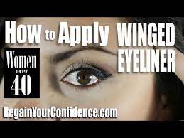winged eyeliner for women over 40