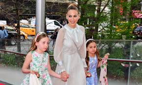 Sarah jessica parker takes us back to her 'hocus pocus' days with a fashion treat. Sarah Jessica Parker Shares Rare Photo Of Daughter Tabitha As She Reunites With Her Children In New York Hello