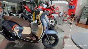 motor bekas honda scoopy 2017