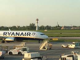 Ryanair holdings plc is responsible for this page. Ryanair Aktie Der Profiteur Der Luftfahrtkrise Onvista