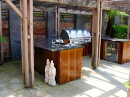 outdoor kitchens pizza ovens and grills