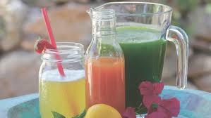 Two great juicer manufacturers that have many positive reviews on amazon, as well as other online platforms are omega and breville. Clean Green Healthy Juice Recipes To Make In A Blender