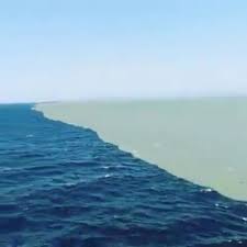 Quand l'océan atlantique rencontre l'océan pacifique, ça donne ça! - Vidéo  Dailymotion