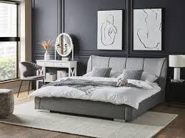 Nantes Modern Upholstered Bed