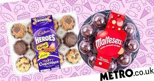 Asda Is Selling A Maltesers Cupcake Platter And It Looks Delicious  gambar png