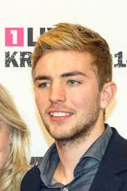 Christoph kramer, 23, continued playing for 14 minutes in the first half of the final at the maracana stadium, in rio de janeiro, after taking a heavy blow to the face in a collision with. Datei 1live Krone 2014 Christoph Kramer Und Freundlin Celine Cropped Jpg Wikipedia