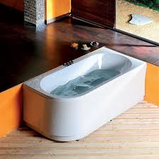Somit müssen sie auch auf kleinem raum nicht auf eine erfrischende dusche verzichten. Schurze Fur Badewanne Hoastra 165x80 Acryl R