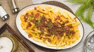 beer cheese fries with crispy bacon