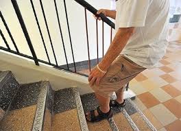 how to beat knee pain on stairs top 10