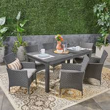 Patio Dining Set With Silver Cushion