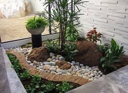 The popularity of balcony gardening is soaring, with more aussies choosing apartments. 18 Indoor Rock Garden Ideas How To Make An Indoor Rock Garden Balcony Garden Web
