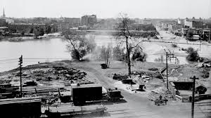 downtown sacramento used to have a lake