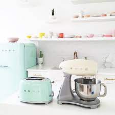 Detailed review of smeg appliances and buyers guide. Behind The Scenes Lately 4 24 Sugar Cloth Kitchen Appliances Kitchen Appliances Gadgets Kitchen Appliance Reviews