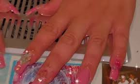 richmond nail salons deals in and