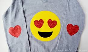 Emoji shirt, 40 pack printable emoji iron on transfers for yellow shirts, emoji birthday shirt, emoji party shirt, instant download this is a digital product for diy printing. Diy Heart Eyes Emoji Shirt Artsy Fartsy Mama
