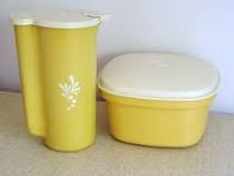 How do you identify Tupperware products?