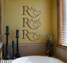 Bathroom Decor With Stylish Vinyl Wall Art