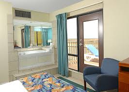 Condo close to virginia beach boardwalk. Penthouse Suite With Whirlpool Tub At The Breakers Resort Inn On The Virginia Beach Oceanfront