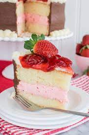 Strawberry Mousse Cake Near Me gambar png