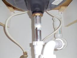 how to disconnect faucet supply lines