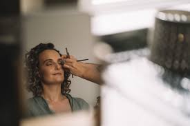 about makeup artist helena ausra malta