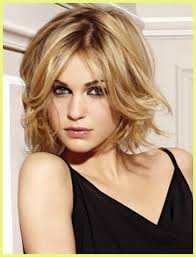 Here are 50 chic short layered haircuts and hairstyles to help you find the perfect crop! Haircuts For Fine Wavy Hair 287636 75 Short Haircuts For Fine Wavy Hair Short Haircuts Models Tutorials