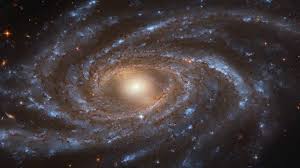 Contempla a la bella galaxia espiral en esta foto del telescopio Hubble