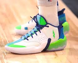 Not his best night, by a long shot, but he still filled up the stat sheet in a quiet game. What Pros Wear Luka Doncic S Jordan React Elevation Shoes What Pros Wear