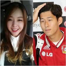 Son has become part of a korean cultural wave that has swept the world. Son Heung Min S Girlfriend Yoo So Young Wife Bio