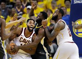 Warriors give cavaliers trouble on all fronts in convincing game 1 romp. N B A Finals 2018 Warriors Roll Over Cavs In Game 2 The New York Times