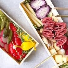 7 ways to package single serve charcuterie