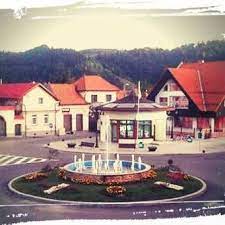 Zărnești is a town in brașov county, transylvania, romania, with a population of 21,681. Centru MultifuncÅ£ional ZÄƒrnesti Home Facebook