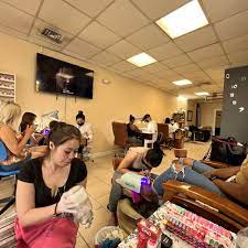 nail salons in west hartford ct
