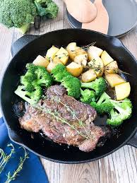 You start by cooking a big piece of meat very gently in a low oven until the entire thing is almost at your desired internal temperature, and. Oven Baked Chuck Roast Recipe Cooking With Bliss