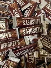hershey s milk chocolate candy bar