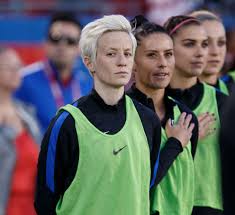 Megan rapinoe is a star american women's soccer player who became globally famous for her performance in the 2019 fifa women's world cup, in which she won both the golden boot. Why Us Soccer Star Megan Rapinoe Doesn T Sing The National Anthem Abc News