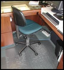plastic chair mats vs gl chair mats