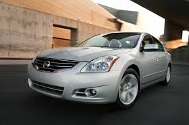 2010 Nissan Altima Review Problems
