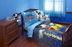 Cute and worth to minnie mouse bedroom. The Cutest Mickey Minnie Mouse Bedding For Kids