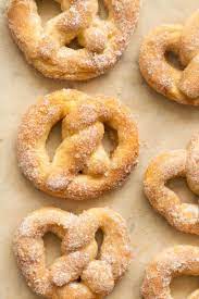 2 ing dough cinnamon pretzels