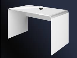 Gorgeously crafted in a white high gloss, the modern office desk is another lovely addition to the office collection. Polly White Gloss Office Desk