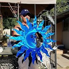 Outdoor Patio Fence Sculpture Decor Sun